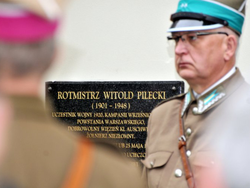 ALWERNIA. Pilecki upamiętniony, jego syn apeluje o uśmiech (ZDJĘCIA)