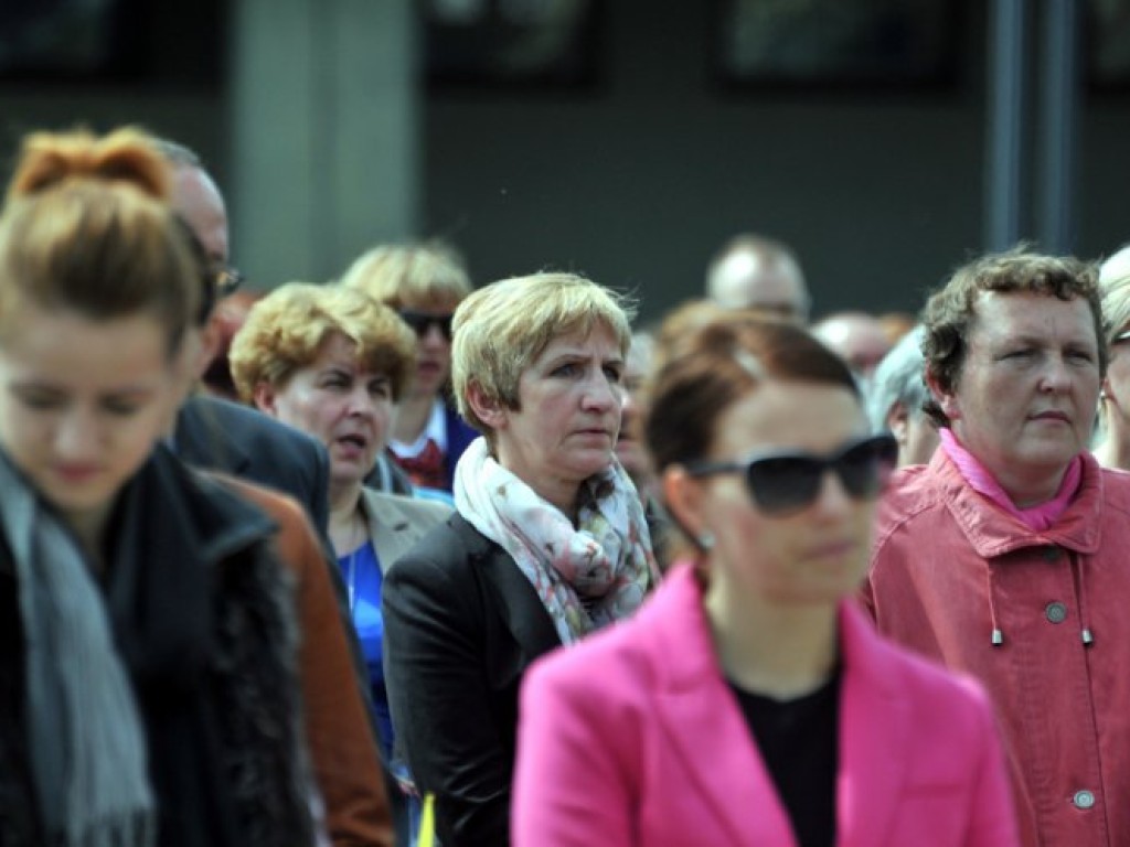 Transmisja mszy kanonizacyjnej z Watykanu na Placu Tysiąclecia w Chrzanowie – 27.04.2014 r.