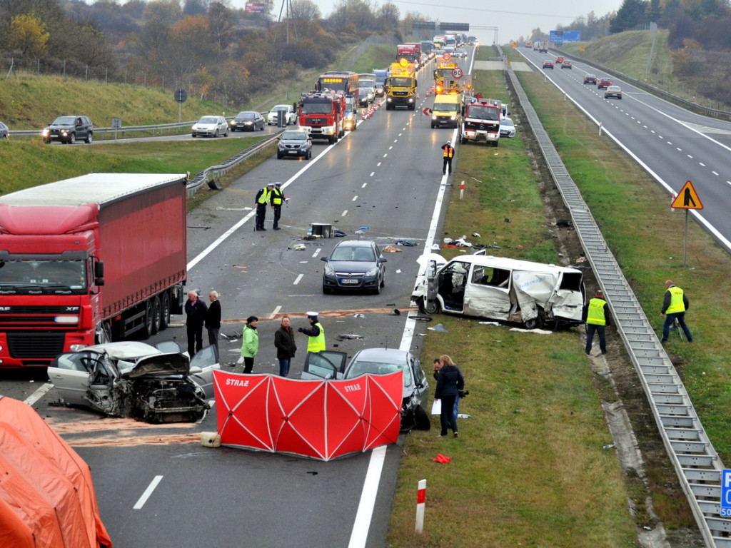 Karambol na autostradzie A4 - 7.11.2014