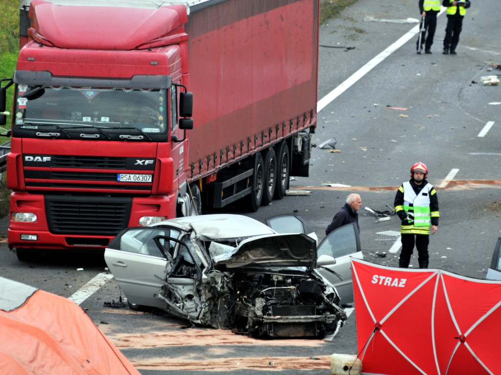 Karambol na autostradzie A4 - 7.11.2014