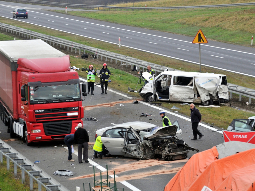 Karambol na autostradzie A4 - 7.11.2014