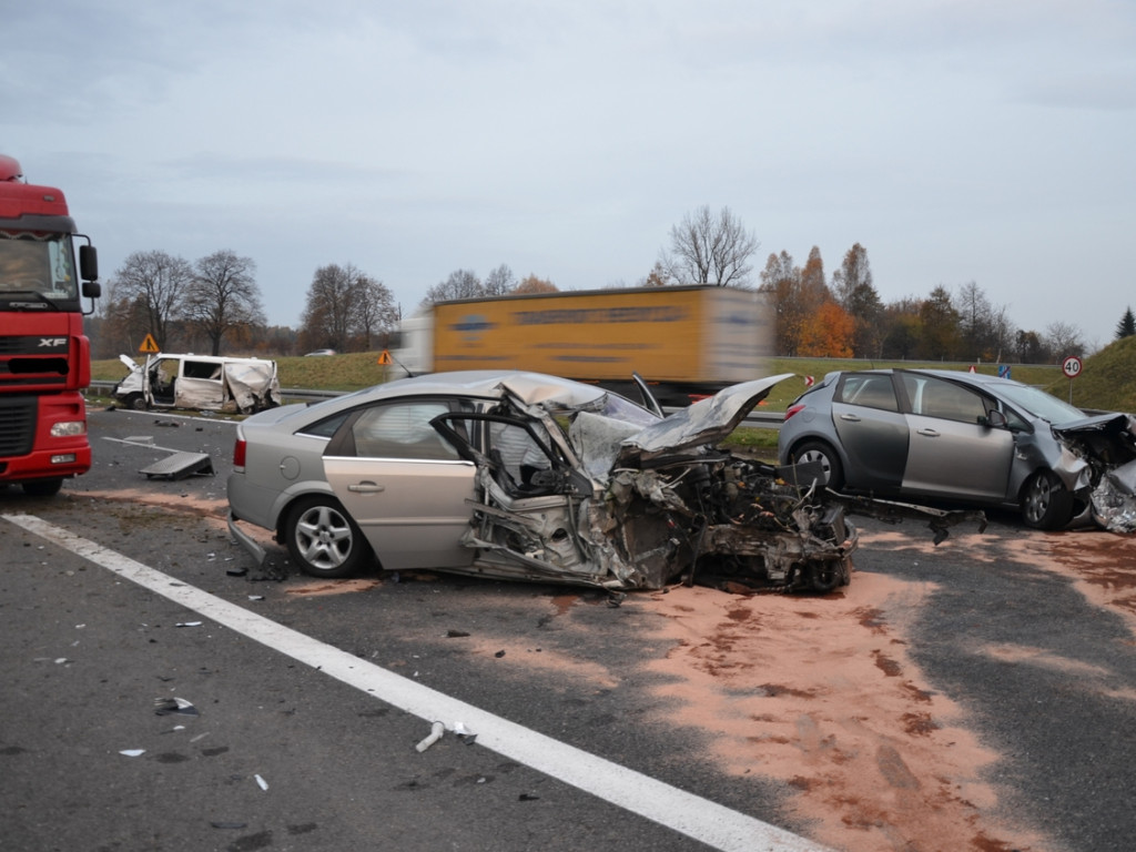 Karambol na autostradzie A4 - 7.11.2014