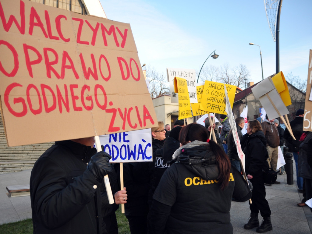 Pikieta pracowników ochrony w Jaworznie
