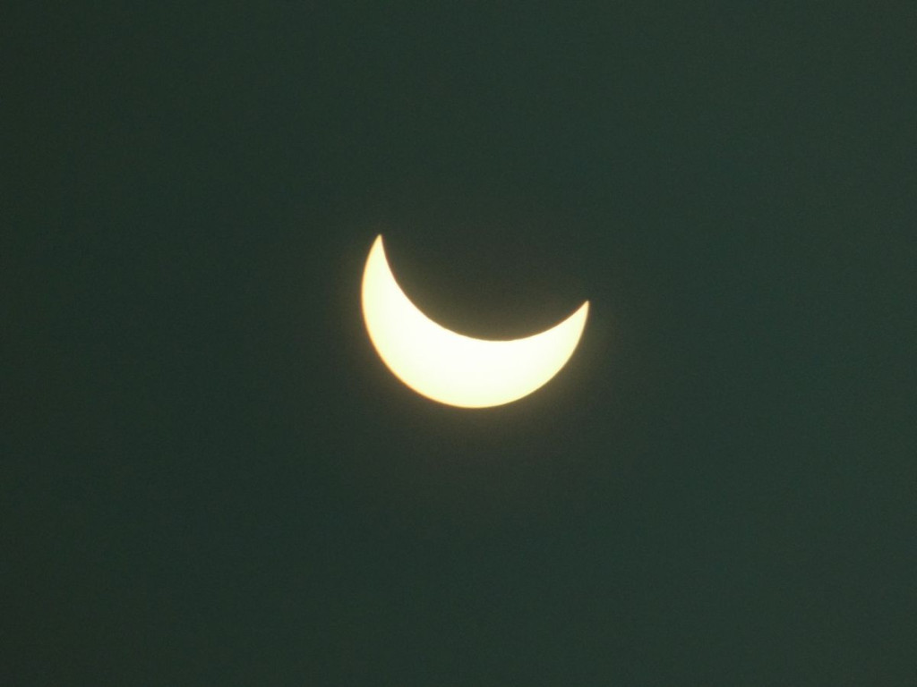 Zaćmienie Słońca na ziemi chrzanowskiej w obiektywach naszych Czytelników - 20.03.2015