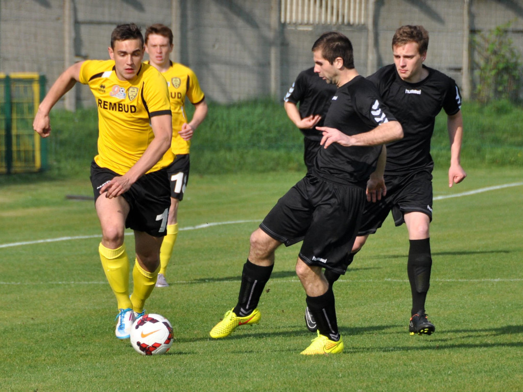 Mecz III ligi MKS Trzebinia-Siersza - Partyzant Radoszyce 0-0
