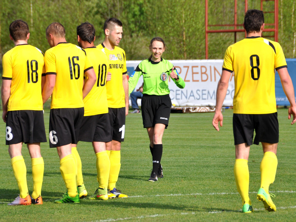 Mecz III ligi MKS Trzebinia-Siersza - Partyzant Radoszyce 0-0