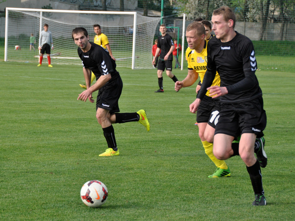Mecz III ligi MKS Trzebinia-Siersza - Partyzant Radoszyce 0-0