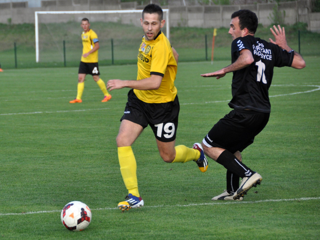 Mecz III ligi MKS Trzebinia-Siersza - Partyzant Radoszyce 0-0
