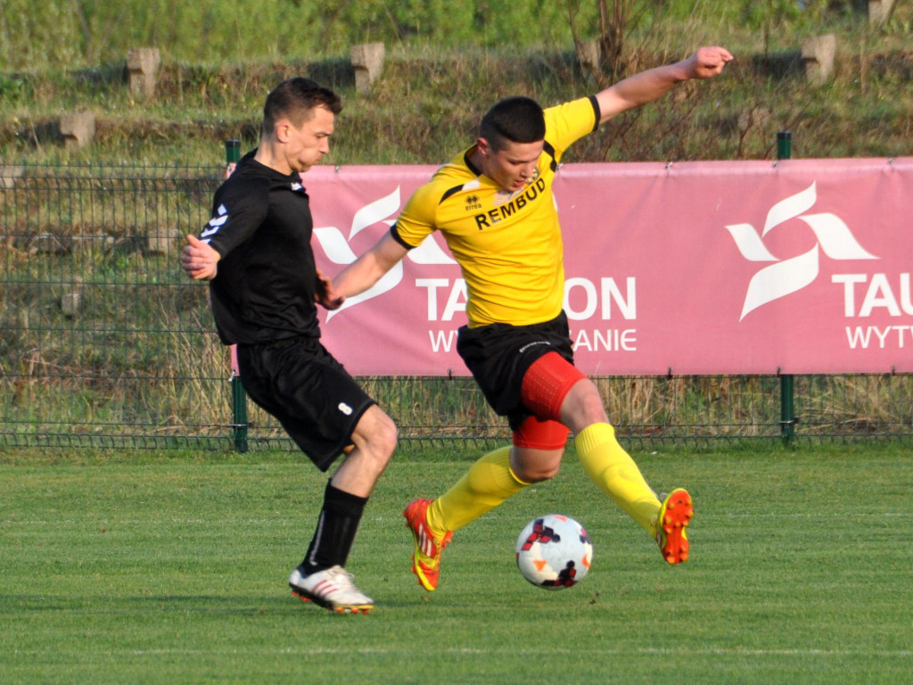 Mecz III ligi MKS Trzebinia-Siersza - Partyzant Radoszyce 0-0