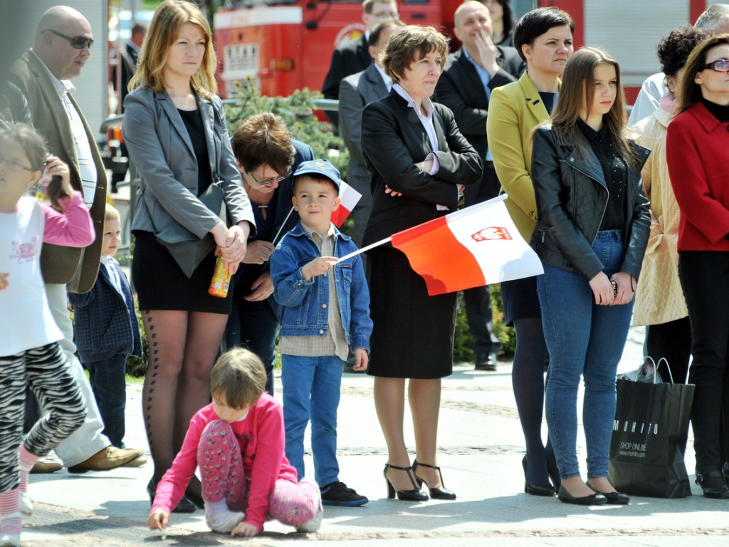 Rocznica uchwalenia Konstytucji i Dzień Strażaka na Rynku w Trzebini - 3.05.2015 r.
