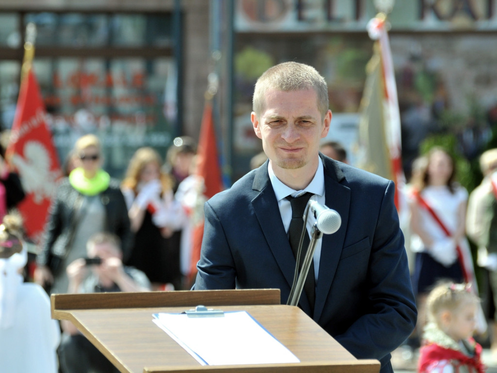 Rocznica uchwalenia Konstytucji i Dzień Strażaka na Rynku w Trzebini - 3.05.2015 r.