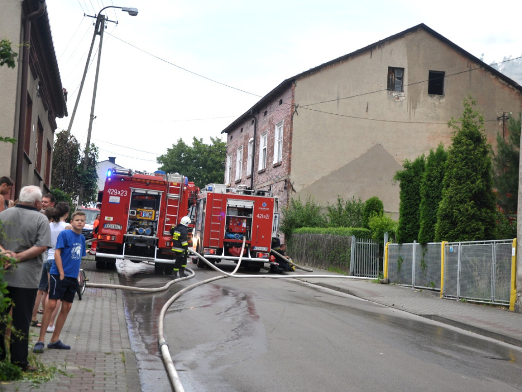 Pożar kamienicy przy ul. Świętokrzyskiej w Chrzanowie - 8.07.2015