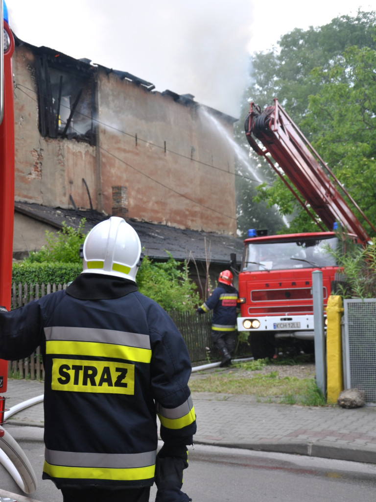 Pożar kamienicy przy ul. Świętokrzyskiej w Chrzanowie - 8.07.2015