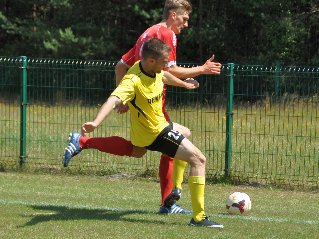 Mecz sparingowy MKS Trzebinia-Siersza - Iskra Pszczyna - 11.07.2015 r.