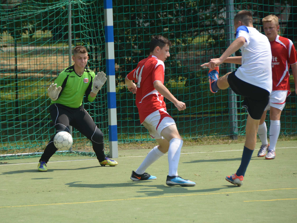 Wakacyjna Liga Futsalu - piąta kolejka - 6-7.08.2015 r.