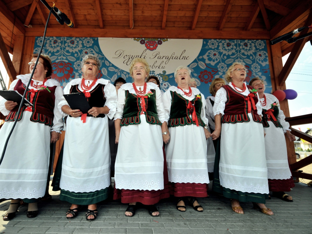 Gorąco na dożynkach w Bobrku – 15.08.2015 r.