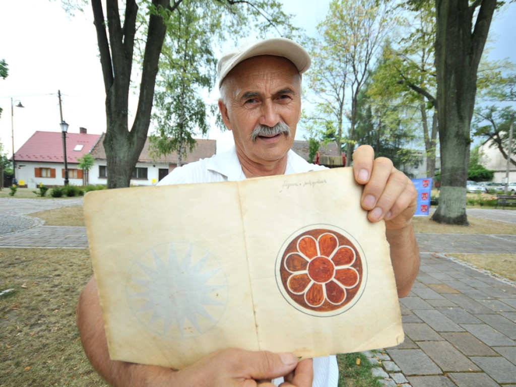 Wystawa staroci w Alwerni – 16.08.2015 r.