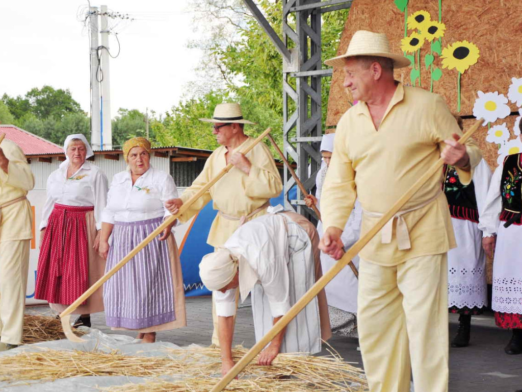 Dożynki Gminne w Karniowicach 23.08.2015