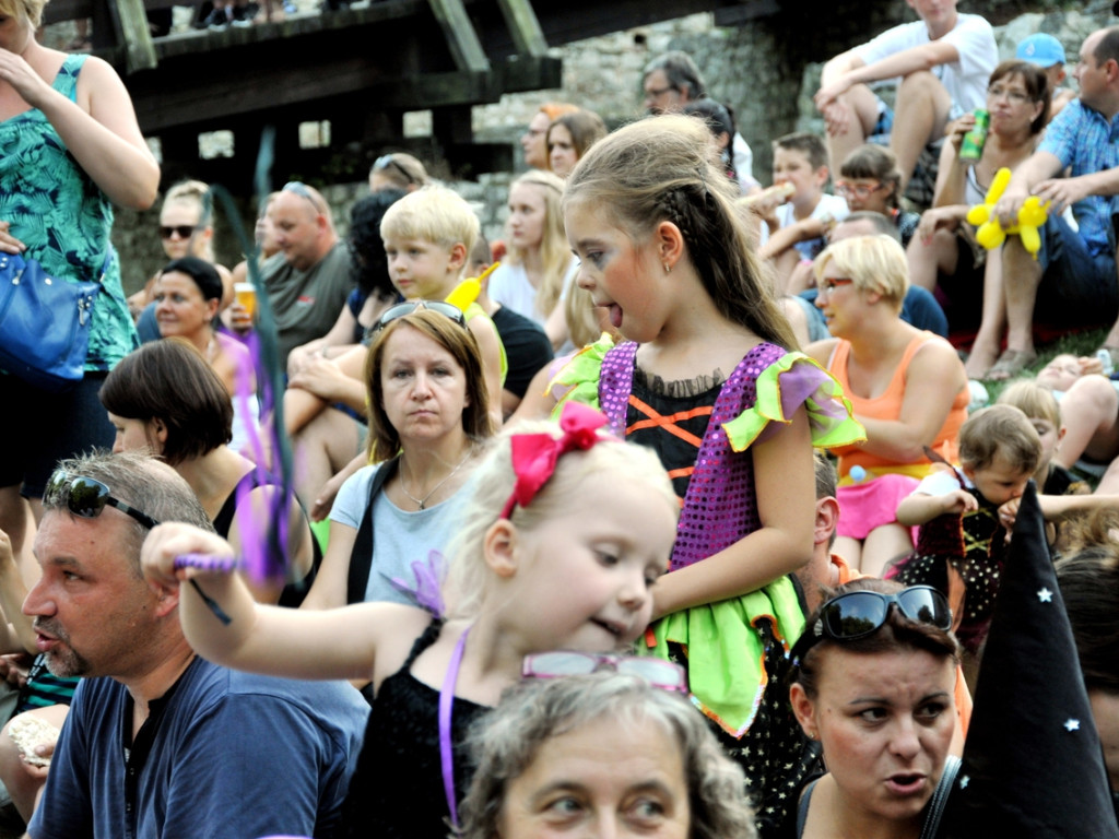 Zlot Wiedźm i Czarownic na lipowieckim zamku - 30.08.2015 r.