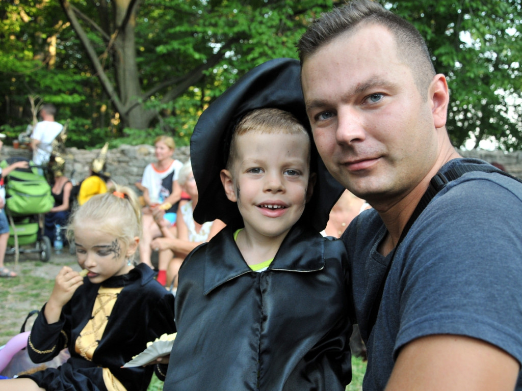 Zlot Wiedźm i Czarownic na lipowieckim zamku - 30.08.2015 r.