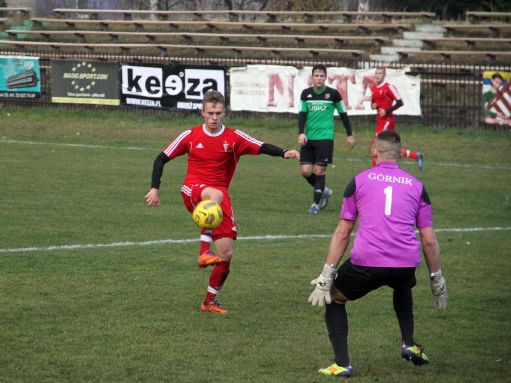 Mecz Górnik Libiąż - Górnik Zabrze z okazji 70-lecia libiąskiego klubu - 11.11.2015 r.