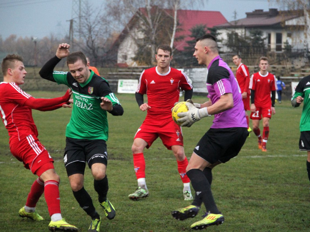 Mecz Górnik Libiąż - Górnik Zabrze z okazji 70-lecia libiąskiego klubu - 11.11.2015 r.