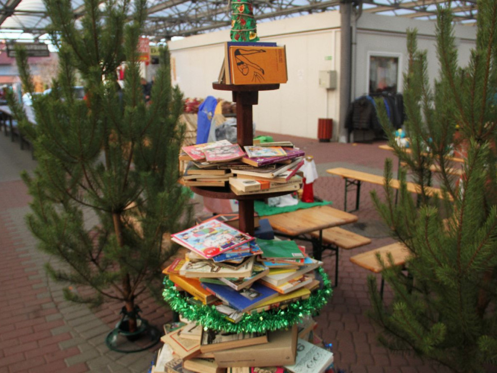 Gwiazdka - Kiermasz rękodzieła i tradycji bożonarodzeniowych w Libiążu - 19.12.2015 r.