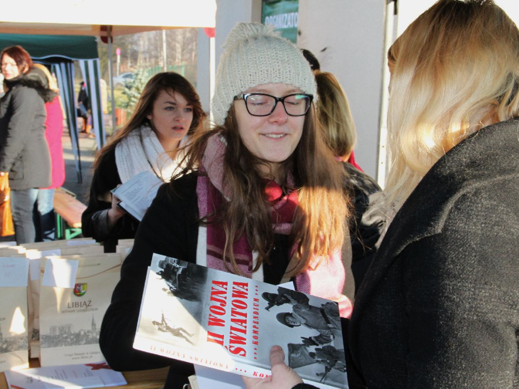 Gwiazdka - Kiermasz rękodzieła i tradycji bożonarodzeniowych w Libiążu - 19.12.2015 r.