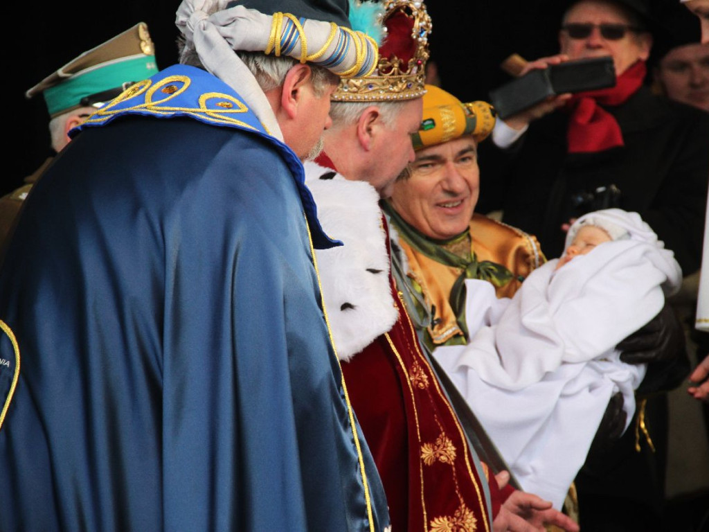 Orszak Trzech Króli w Chrzanowie - 6.01.2016 r.