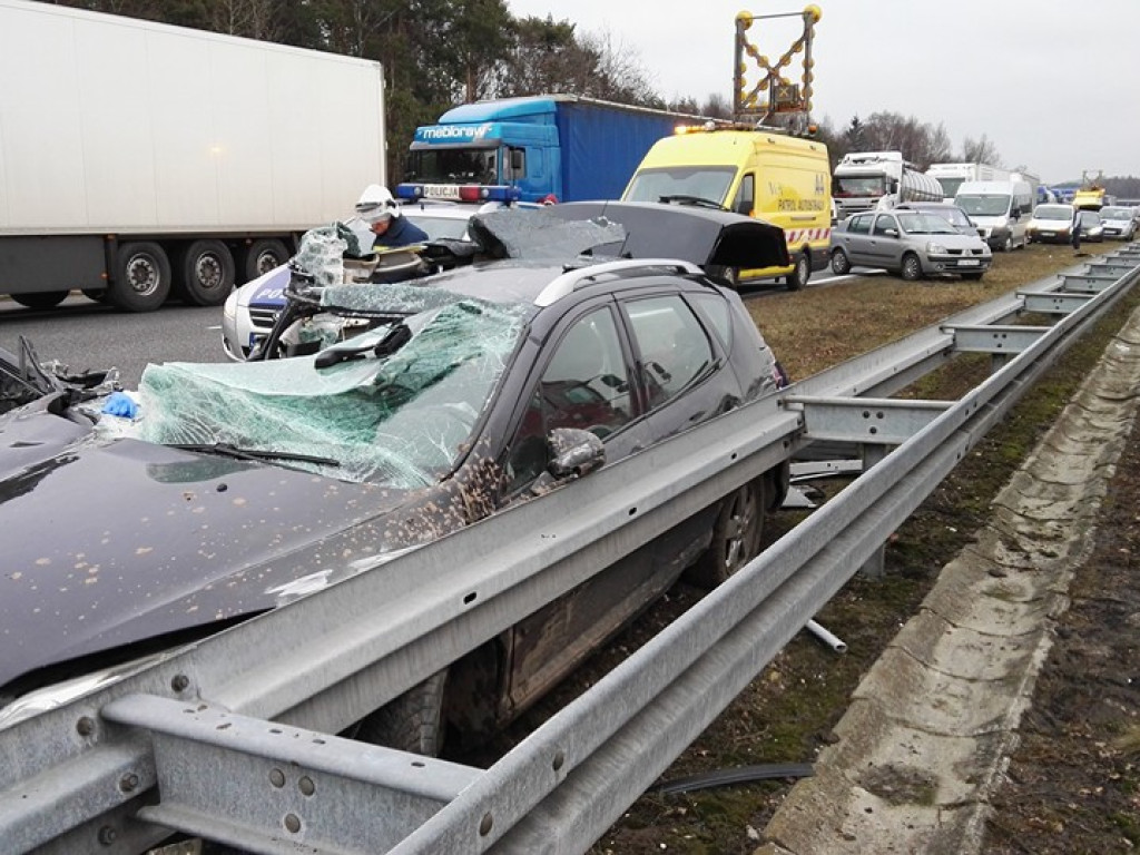 Wypadek na autostradzie A4 - 17.02.2016
