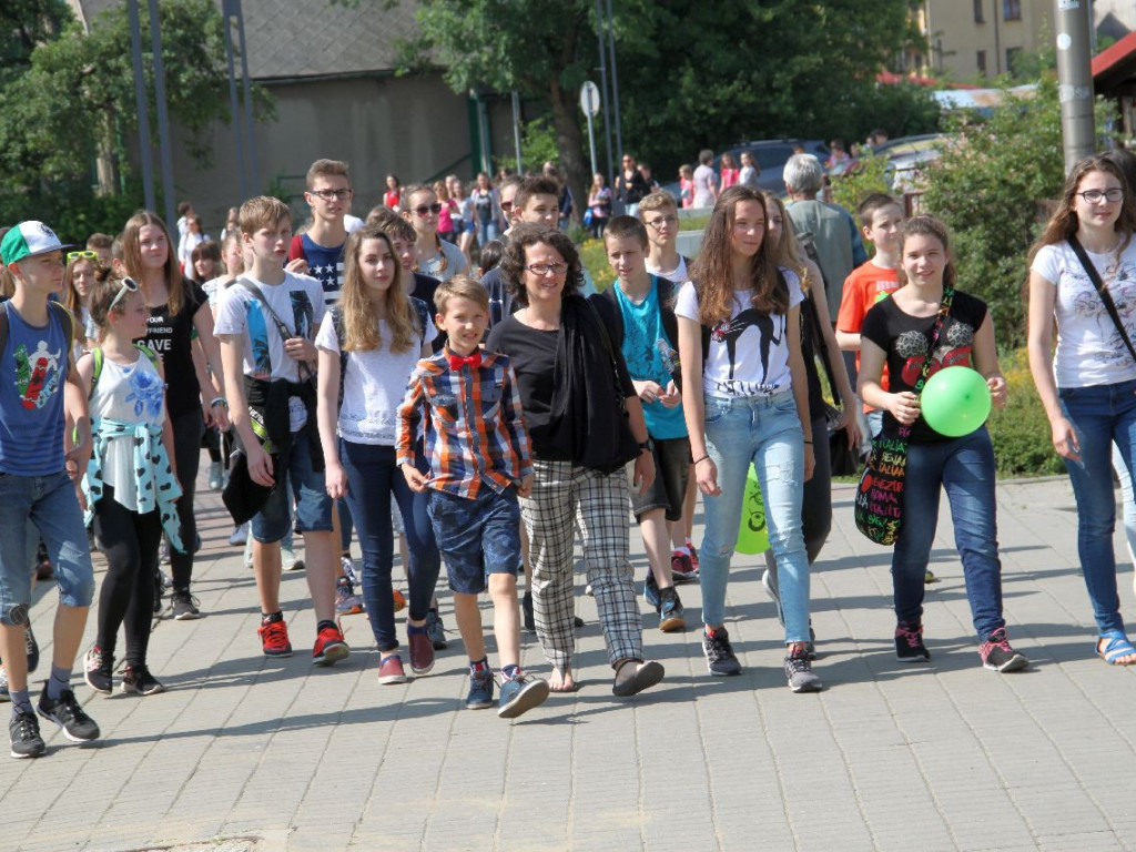 Wspólne czytanie przy MBP w Chrzanowie - 10.06.2016 r.