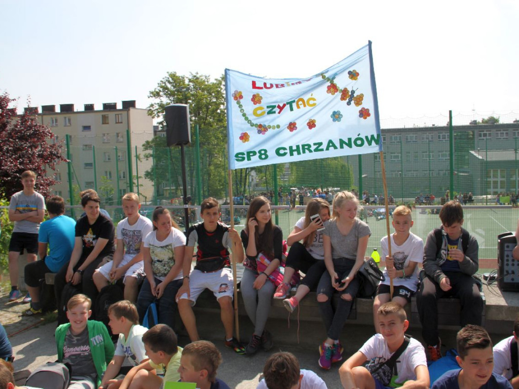 Wspólne czytanie przy MBP w Chrzanowie - 10.06.2016 r.