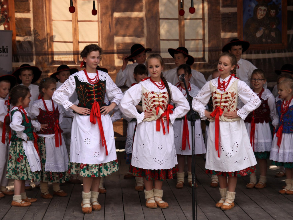 Konkurs Potraw Regionalnych w Wygiełzowie (12.06.2016) w obiektywie Mieczysława Bolka
