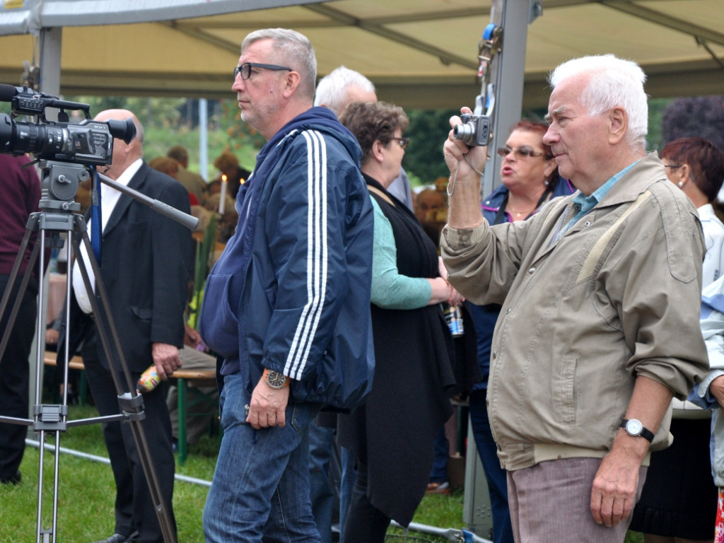 Powiatowy Piknik Seniora w Karniowicach - 6.08.2016 r.