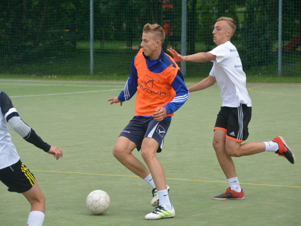 Wakacyjna Liga Futsalu 6. kolejka - 11-12.08.2016 r.