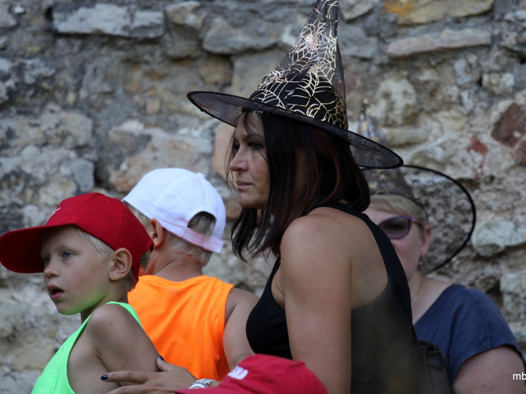 XXII Zlot Wiedźm i Czarownic na zamku Lipowiec w obiektywie Mieczysława Bolka