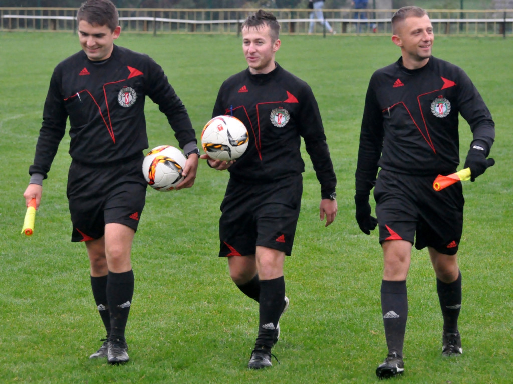 Finał Pucharu Polski na szczeblu PPN Chrzanów: LKS Żarki - MKS Trzebinia-Siersza - 05.10.2016 r.