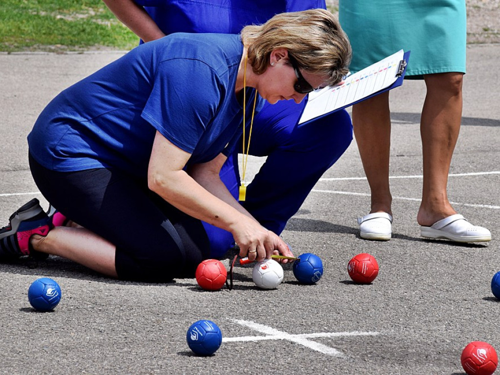 Rozgrywki sportowe Boccia 2017 w Domu Pomocy Społecznej Caritas Archidiecezji Krakowskiej w Zatorze