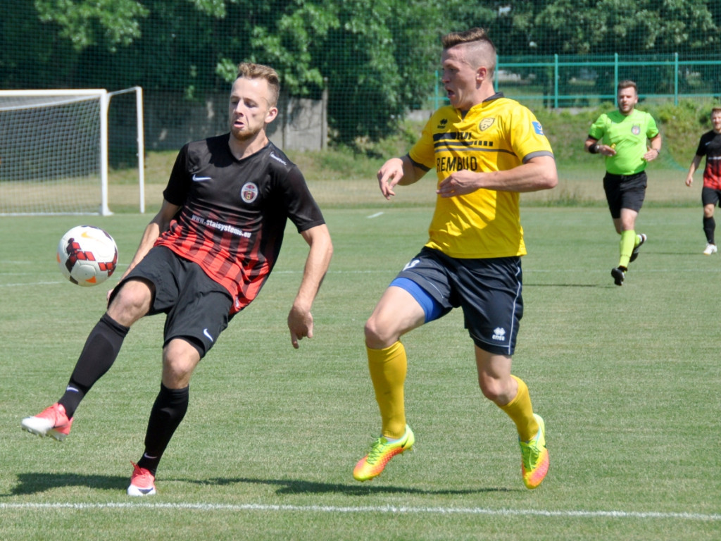 Mecz piłkarskiej III ligi: MKS Trzebinia - Wólczanka Wólka Pełkińska - 15.08.2017