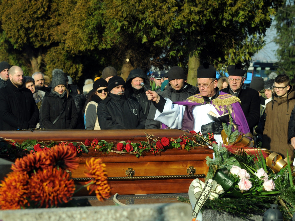 Pogrzeb Adama Adamczyka, burmistrza Trzebini - 1.03.2018 r.