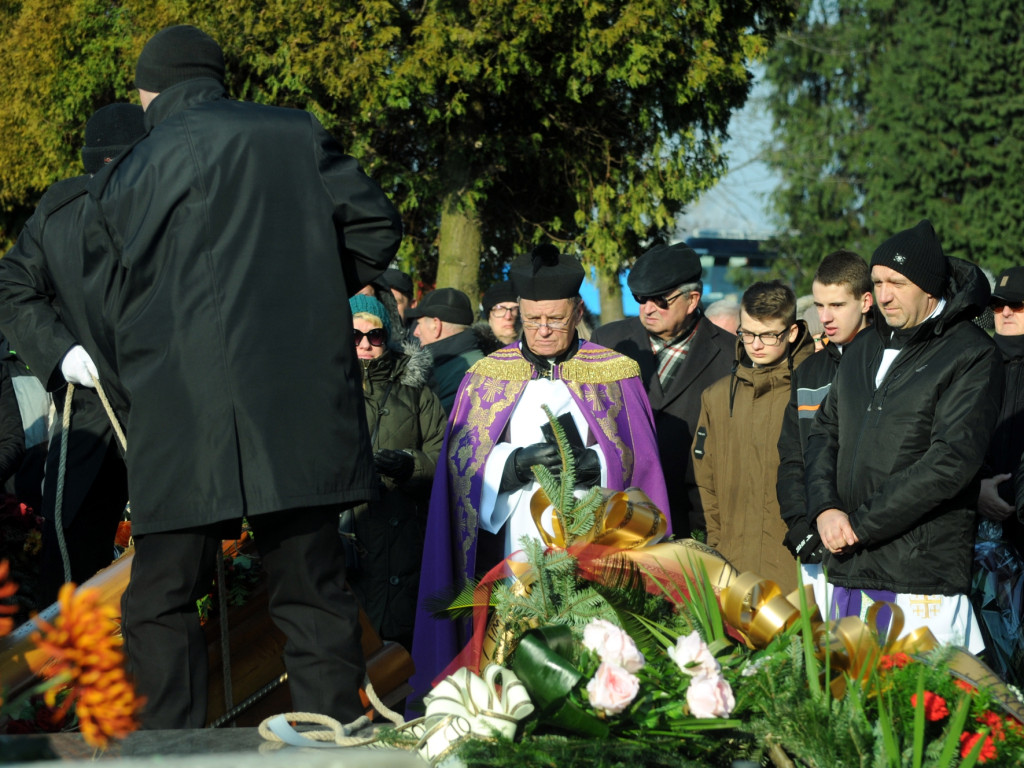 Pogrzeb Adama Adamczyka, burmistrza Trzebini - 1.03.2018 r.