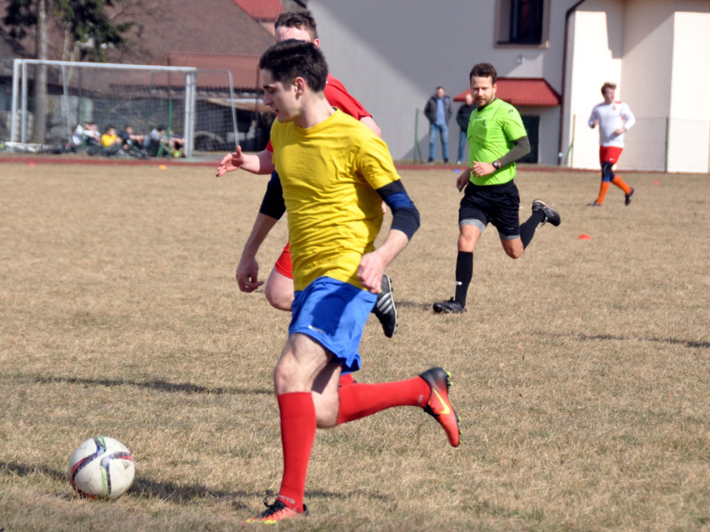 Sparing UKS Dulowa - juniorzy starsi MKS Trzebinia - 10.03.2018 r.