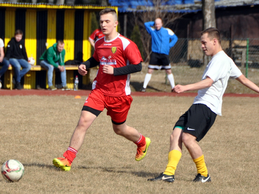 Sparing UKS Dulowa - juniorzy starsi MKS Trzebinia - 10.03.2018 r.