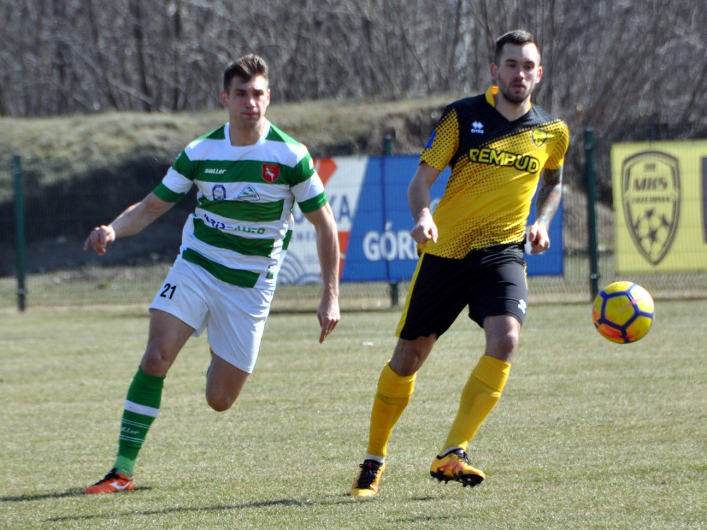 Mecz piłkarskiej III ligi: MKS Trzebinia - Orlęta Radzyń Podlaski - 24.03.2018 r.