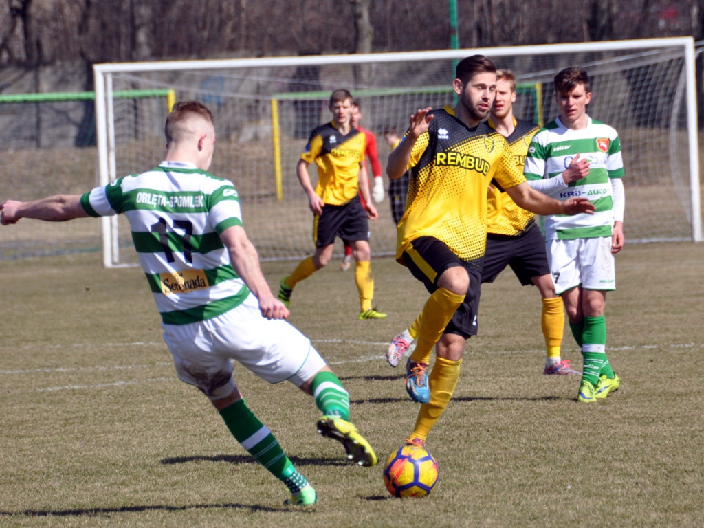 Mecz piłkarskiej III ligi: MKS Trzebinia - Orlęta Radzyń Podlaski - 24.03.2018 r.