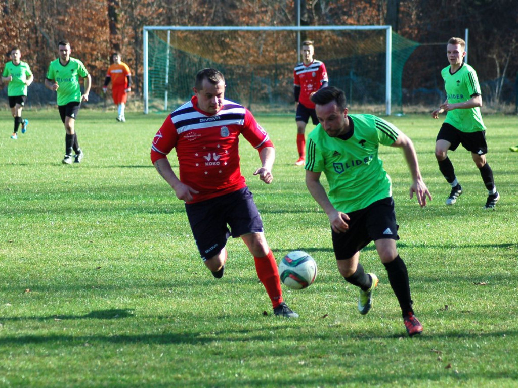 Mecz klasy okręgowej: Zagórzanka Zagórze - Dąb Paszkówka - 8.04.2018 r.