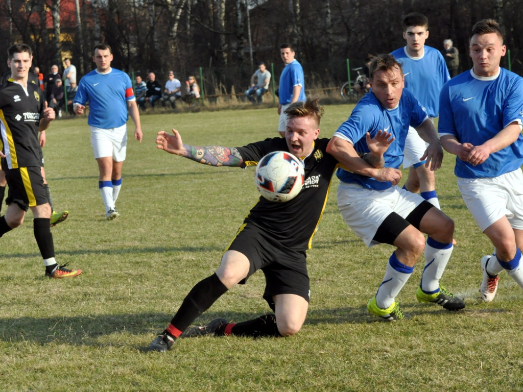 Mecz A-klasy: UKS Dulowa - MKS Alwernia - 08.04.2018 r.