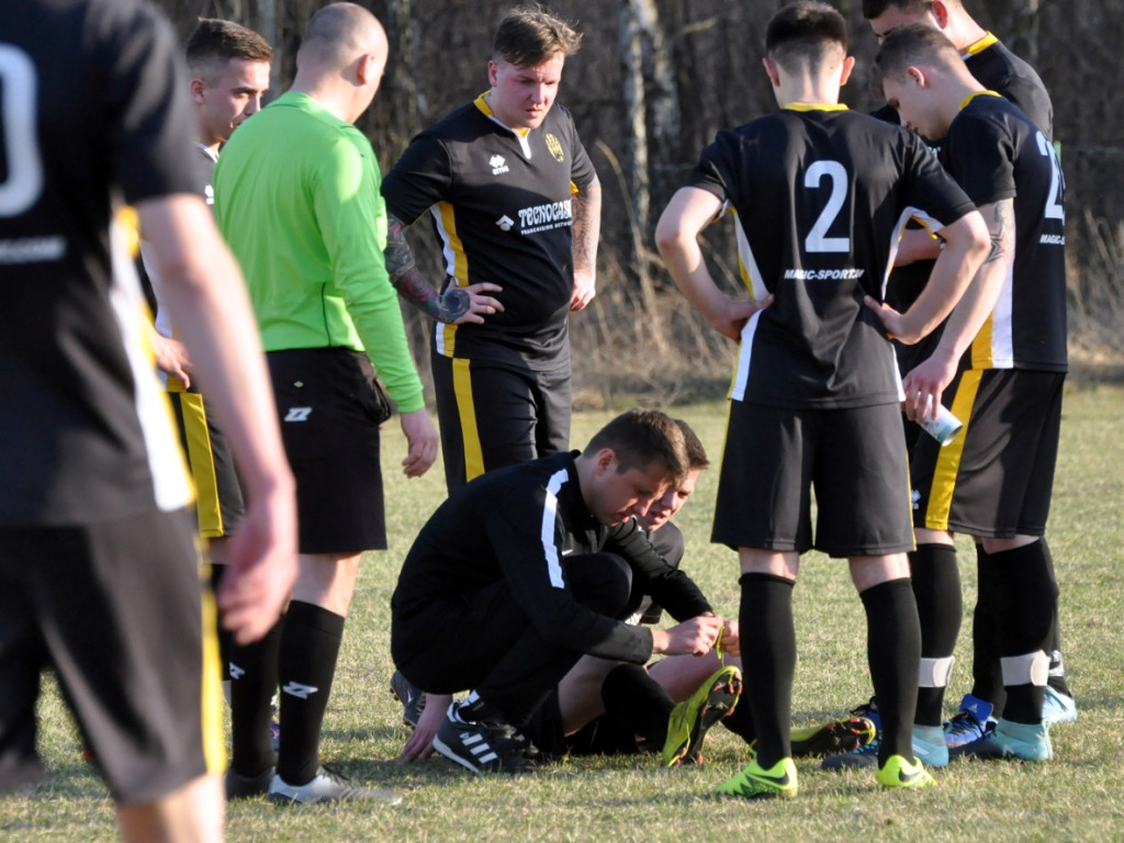Mecz A-klasy: UKS Dulowa - MKS Alwernia - 08.04.2018 r.