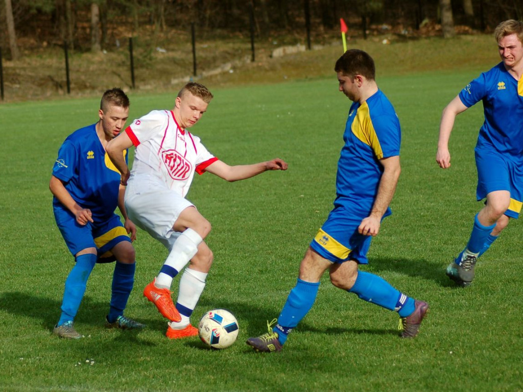 Mecz B-klasy Okleśnej z Regulicami - 15.04.2018 r.