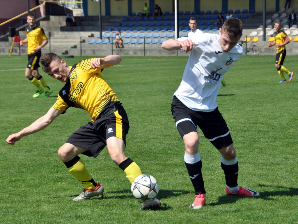 Mecz III ligi: MKS Trzebinia - Podlasie Biała Podlaska - 21.04.2018 r.